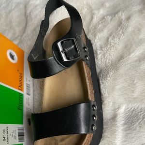 Black flat platform sandal